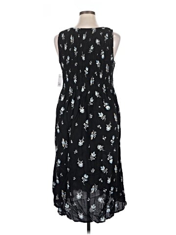 Croft & Barrow Casual Dress (view 2)