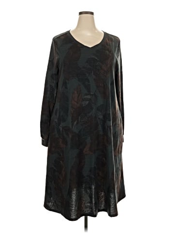 Lularoe Casual Dress (view 1)