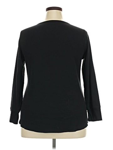 Old Navy 3/4 Sleeve T-Shirt (view 2)