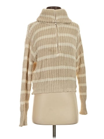 American Eagle Outfitters Pullover Sweater (view 1)