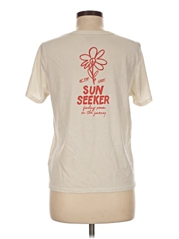 Old Navy Short Sleeve T-Shirt (view 2)