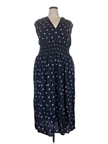 Old Navy Casual Dress (view 1)