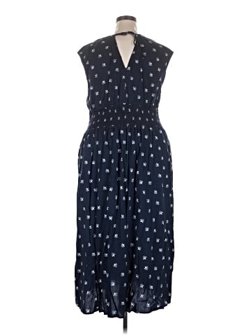 Old Navy Casual Dress (view 2)