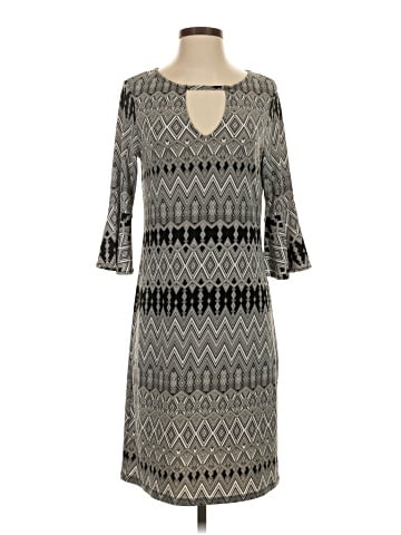 Jennifer Lopez Casual Dress (view 1)