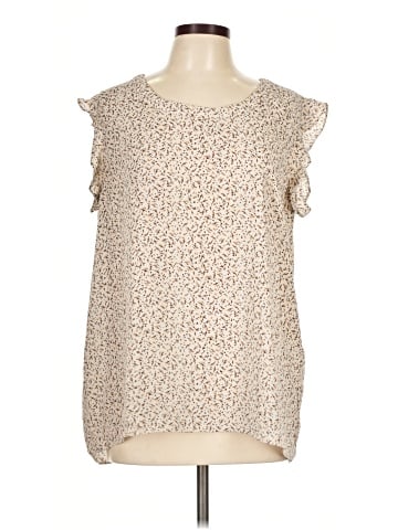 Everleigh Sleeveless Blouse (view 1)