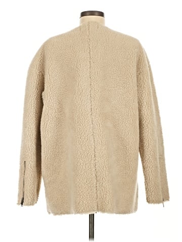 Elizabeth and James Coat (view 2)