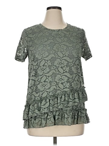 Bobeau Short Sleeve Top (view 1)