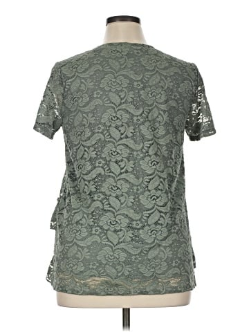 Bobeau Short Sleeve Top (view 2)