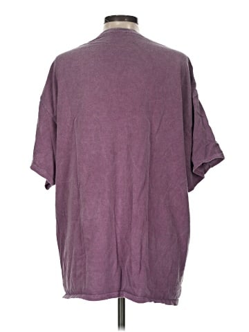 Urban Outfitters Short Sleeve T-Shirt (view 2)