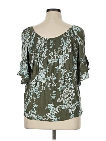 a.n.a. A New Approach Short Sleeve Blouse (view 2)