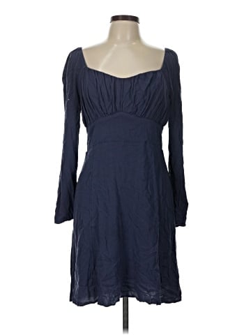 Old Navy Casual Dress (view 1)