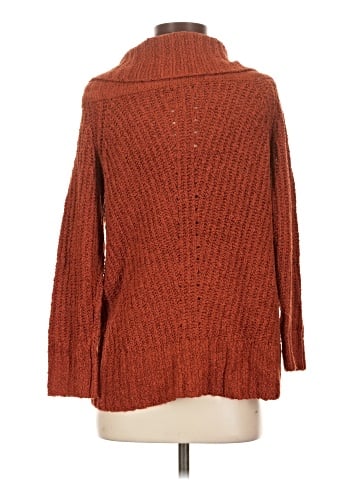 American Eagle Outfitters Pullover Sweater (view 2)