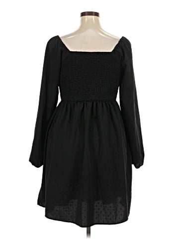Old Navy Casual Dress (view 2)