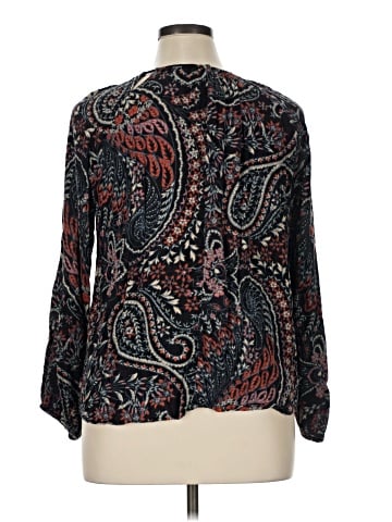 Jessica Simpson 3/4 Sleeve Blouse (view 2)