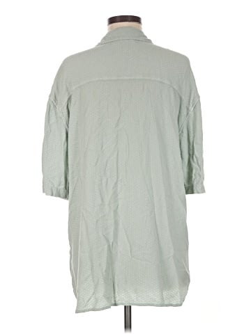 Urban Outfitters 3/4 Sleeve Button-Down Shirt (view 2)