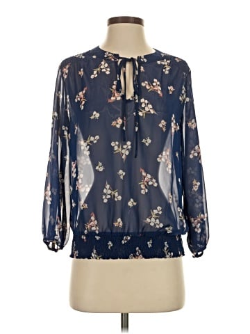 Pleione 3/4 Sleeve Blouse (view 1)