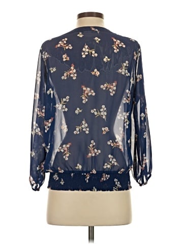 Pleione 3/4 Sleeve Blouse (view 2)