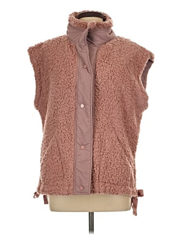 Bluivy Faux Fur Vest (view 1)