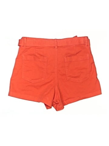 Gap Shorts (view 2)