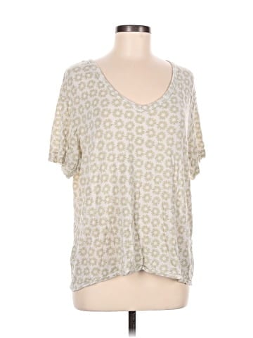 American Eagle Outfitters Short Sleeve T-Shirt (view 1)