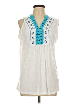 Northcrest Sleeveless Blouse