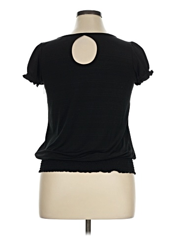 B.wear Short Sleeve Top (view 2)