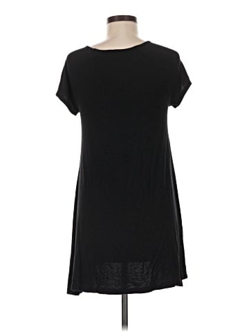 Old Navy Casual Dress (view 2)