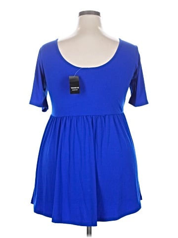Torrid Short Sleeve Top (view 2)