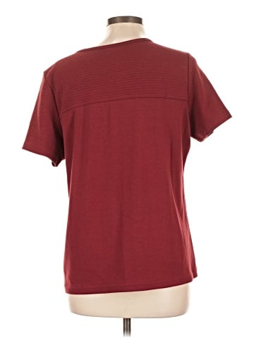 D&Co. Short Sleeve Top (view 2)