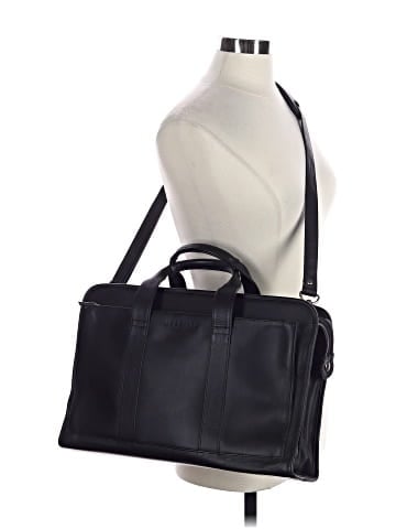 Kenneth Cole REACTION Messenger (view 2)