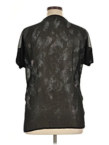 Rock & Republic Short Sleeve Top (view 2)