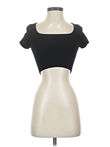 Babaton Short Sleeve T-Shirt (view 1)