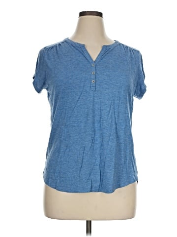 Liz Claiborne Short Sleeve Top (view 1)