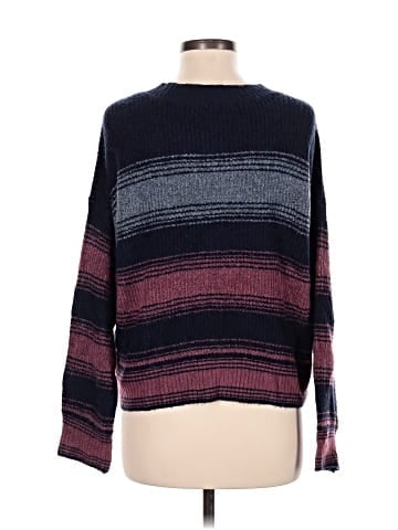 American Eagle Outfitters Pullover Sweater (view 2)