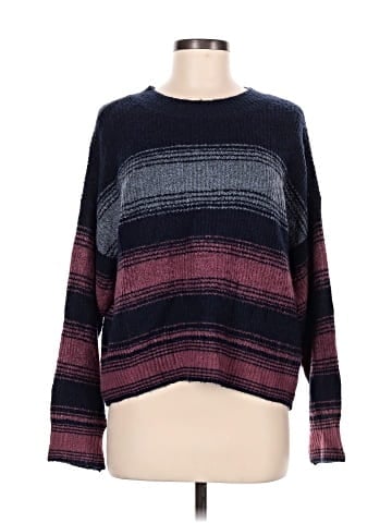 American Eagle Outfitters Pullover Sweater (view 1)