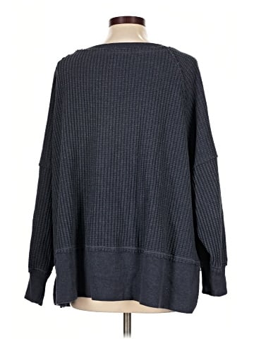 American Eagle Outfitters Pullover Sweater (view 2)