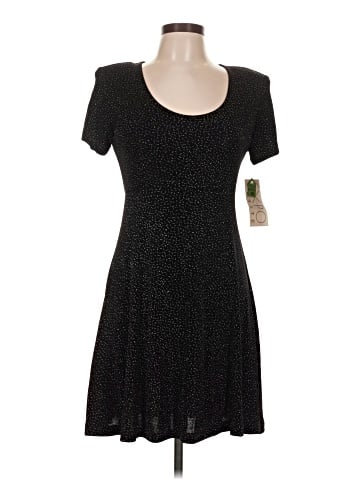 Expo Casual Dress (view 1)