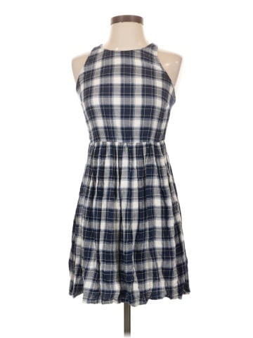 Forever 21 Casual Dress (view 1)