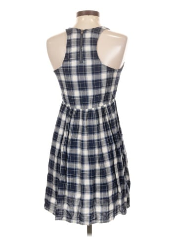 Forever 21 Casual Dress (view 2)