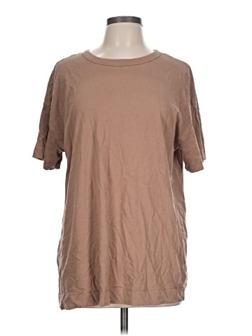Old Navy Short Sleeve T-Shirt (view 1)