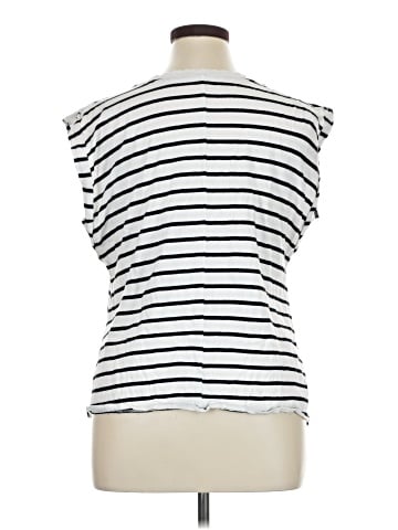 Ava & Viv Short Sleeve Top (view 2)