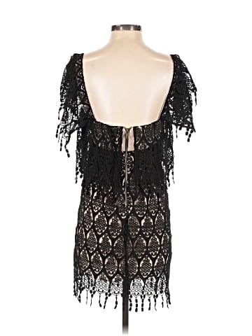 Stone Cold Fox Sleeveless Top (view 2)