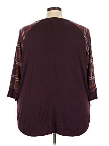 Maurices 3/4 Sleeve Top (view 2)