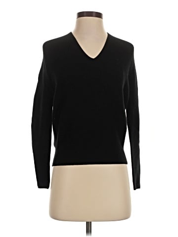 Uniqlo Pullover Sweater (view 1)