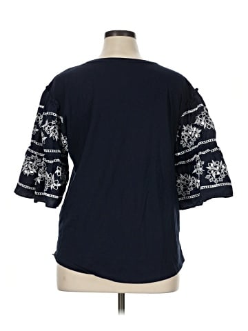 Chico's 3/4 Sleeve Top (view 2)