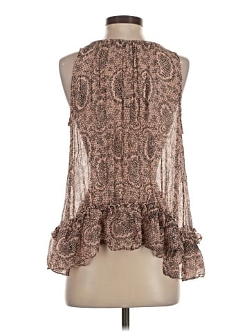 Elizabeth and James Tank Top (view 2)