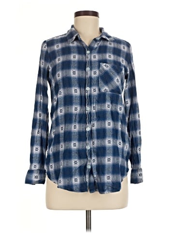 Mudd Long Sleeve Button-Down Shirt (view 1)