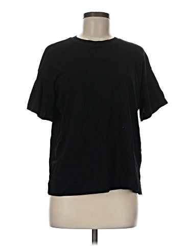 Old Navy Short Sleeve T-Shirt (view 1)