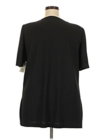 Worthington Short Sleeve Top (view 2)