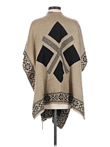 Oboe Poncho (view 2)